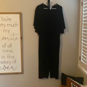 Cute, comfy cropped jumpsuit with subtle polka dot pattern